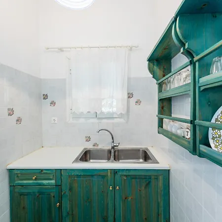 Galini Me Thea アパートホテル 3*