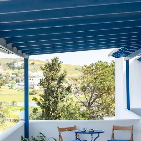 アパートホテル Galini Me Thea 3*