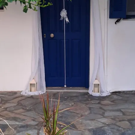 アパートホテル Galini Me Thea