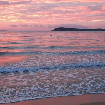 Galini Me Thea アパートホテル クリシ・アクティ